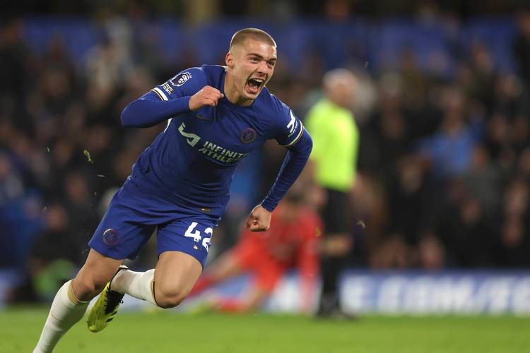 圣地亚哥教士在 2020 年签下塔蒂斯 14 年长约，掀起联盟“提前锁定基石球员”的签约热潮