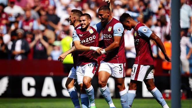 克罗斯评历史最佳11人：C罗左边锋，梅西前腰，马尔蒂尼入选