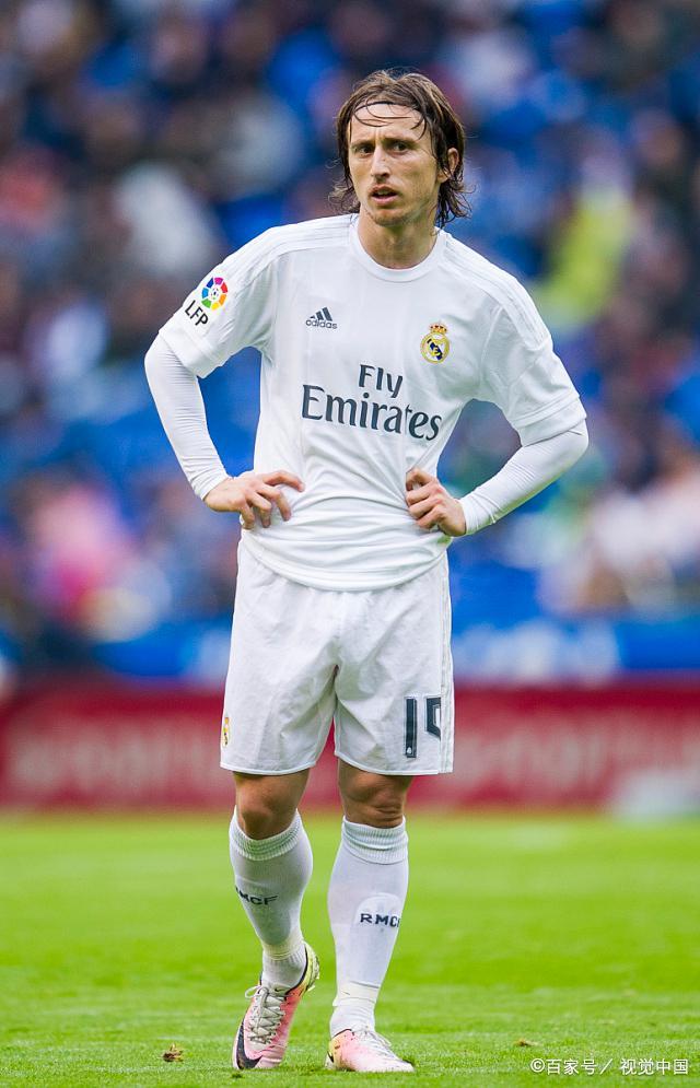 Mega64重现《龙珠Z》元气弹名场景 G胖、小岛秀夫等参演